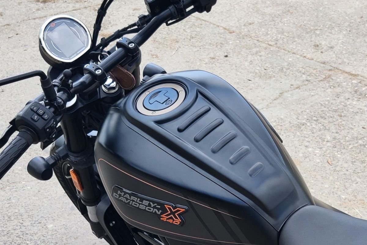 Harley Davidson X440 440cc টর্ এবং টেকনোলজির দুর সংমিশ্রণ