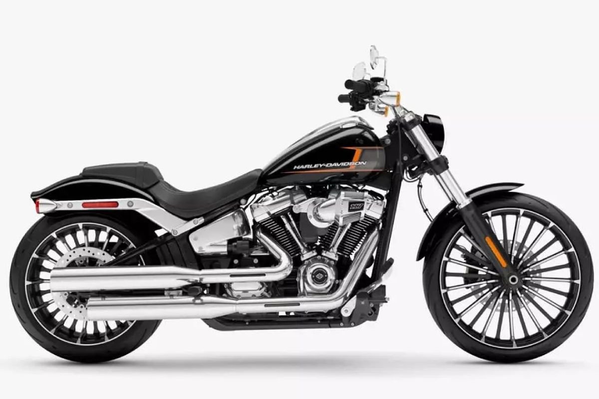 Harley Davidson Breakout 117 বাইকিংয়ের নতুন উচ্চতা ছোঁয়ার সুযোগ