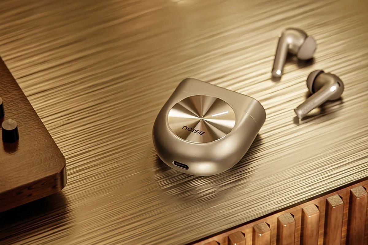 Noise Master Buds Bose সাউন্ড এবং 44 ঘণ্টা ব্যাটারি