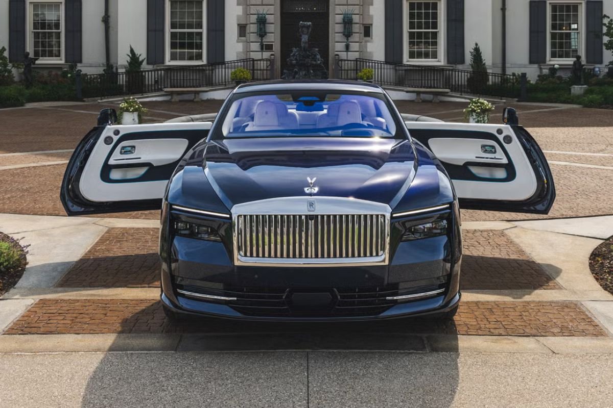 Rolls Royce Spectre বৈদ্যুতিক বিলাসিতার শীর্ষে 530 কিলোমিটার 