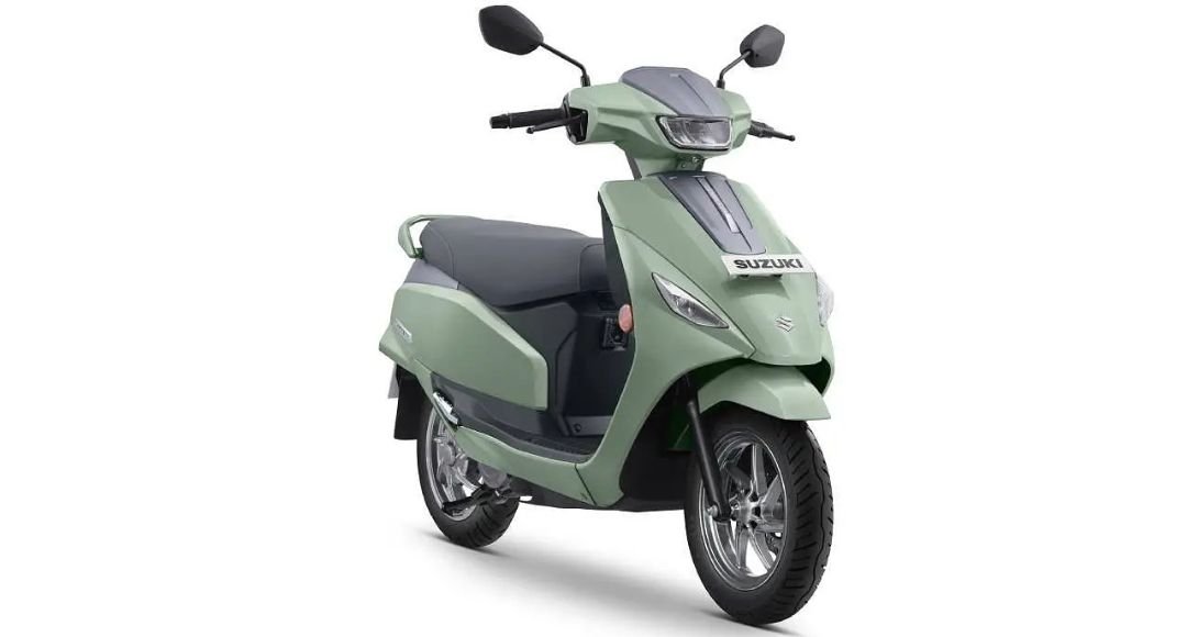 Suzuki e Access পরিবেশবান্ধব, আধুনিক আর 100% স্টাইলিশ রাইডিং অভিজ্ঞতা