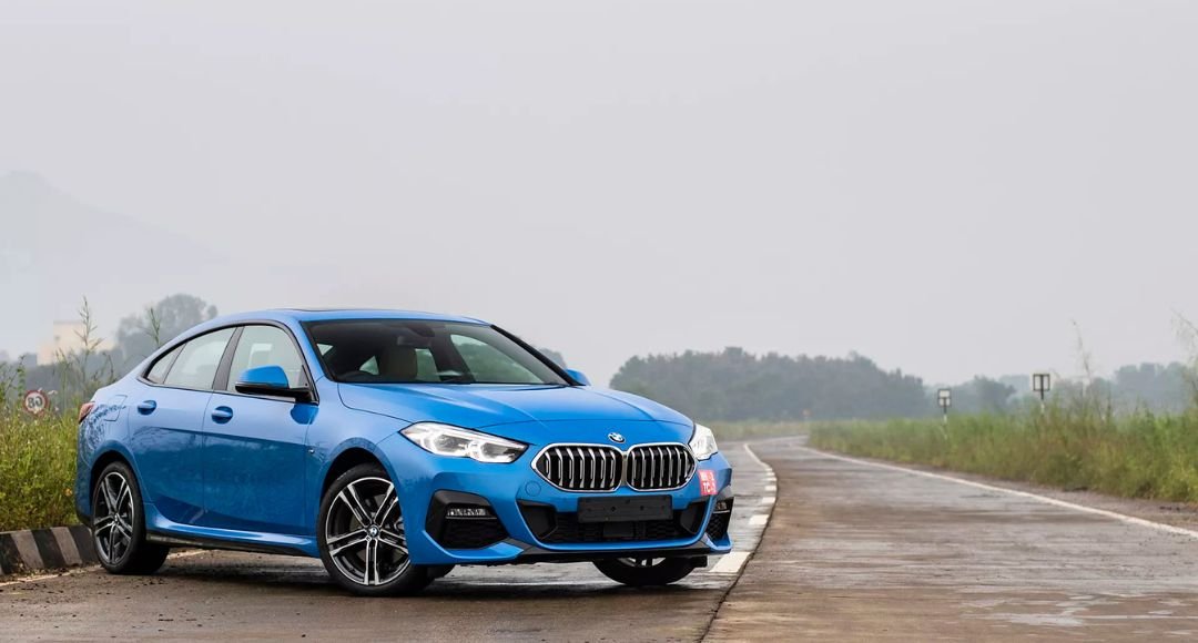 BMW 2 Series 2025 আধুনিকতার ছোঁয়ায় ভবিষ্যতের গাড়ি