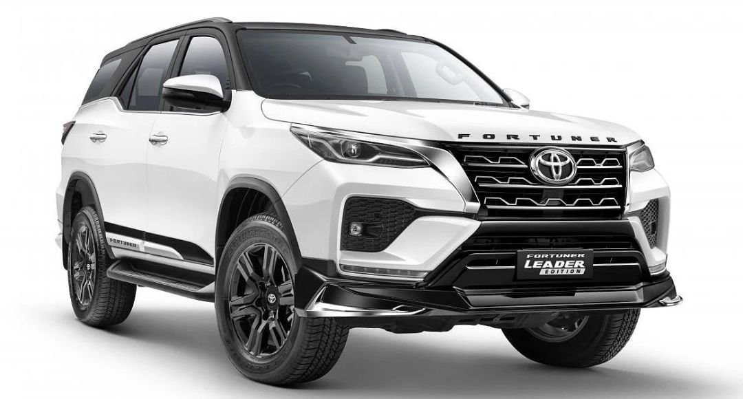 Fortuner চালান স্ট্যাটাস নয় বরং এক গল্প তৈরি করুন