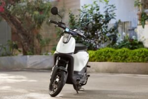 Yulu Wynn ২৫ কিমি গতির স্মার্ট ইলেকট্রিক স্কুটার মাত্র Rs 55555 টাকায়