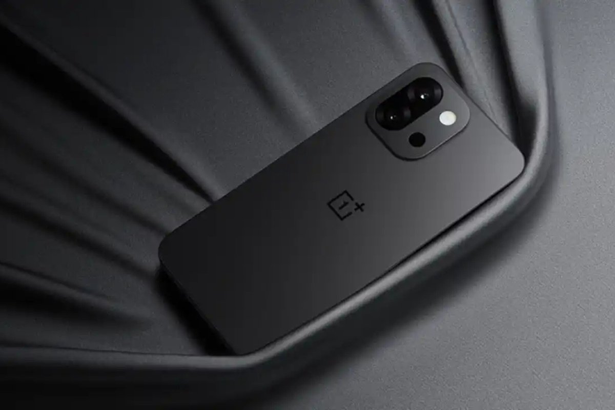 OnePlus 13s