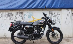 Kawasaki W175 শক্তি স্টাইল আর নিরাপত্তা মিলিয়ে মাত্র Rs 1.8 লাখের বাইক