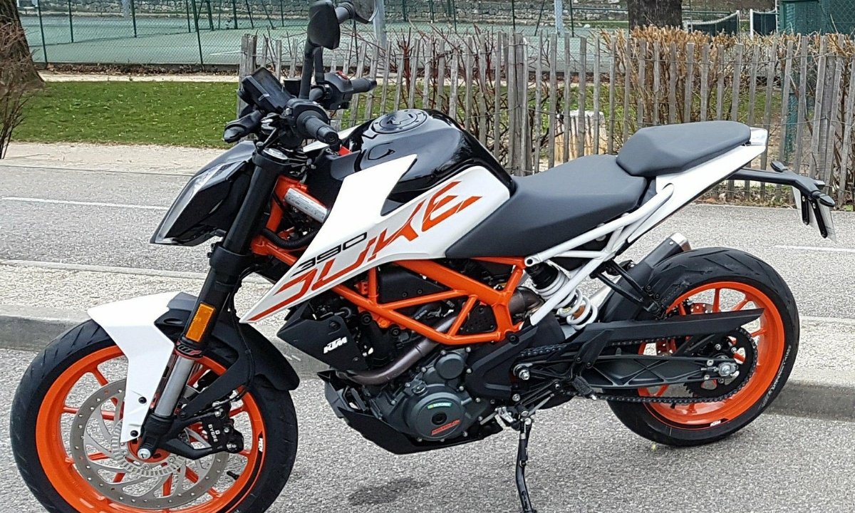 KTM Duke 390