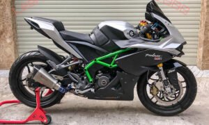 Bajaj Pulsar RS200 স্পোর্টস বাইকের নতুন রাজা বাংলাদেশে শুরু মাত্র 285000 টাকায়