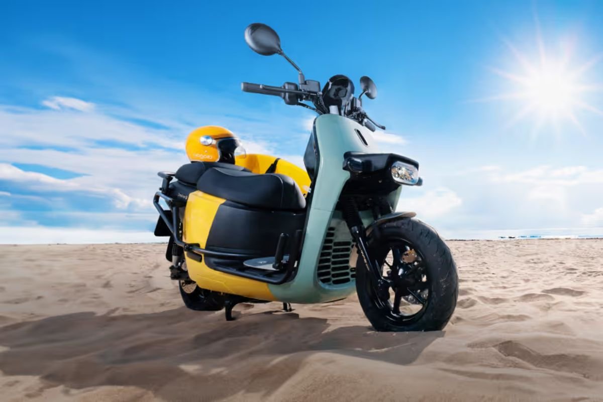 Gogoro CrossOver শক্তি এবং সৌন্দর্য নিয়ে রাস্তা জয় করুন মূল্য ৩৯৯৯ USD