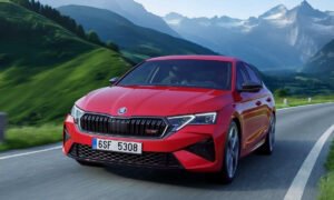 Skoda Octavia RS 1984 cc Engine এবং ম্যানুয়াল ট্রান্সমিশনে দানবীয় পারফরম্যান্স দাম মাত্র Rs 30 L