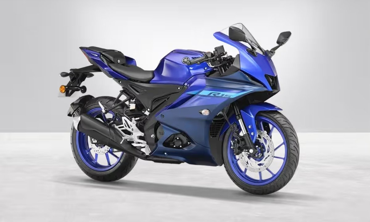 Yamaha R15 V4