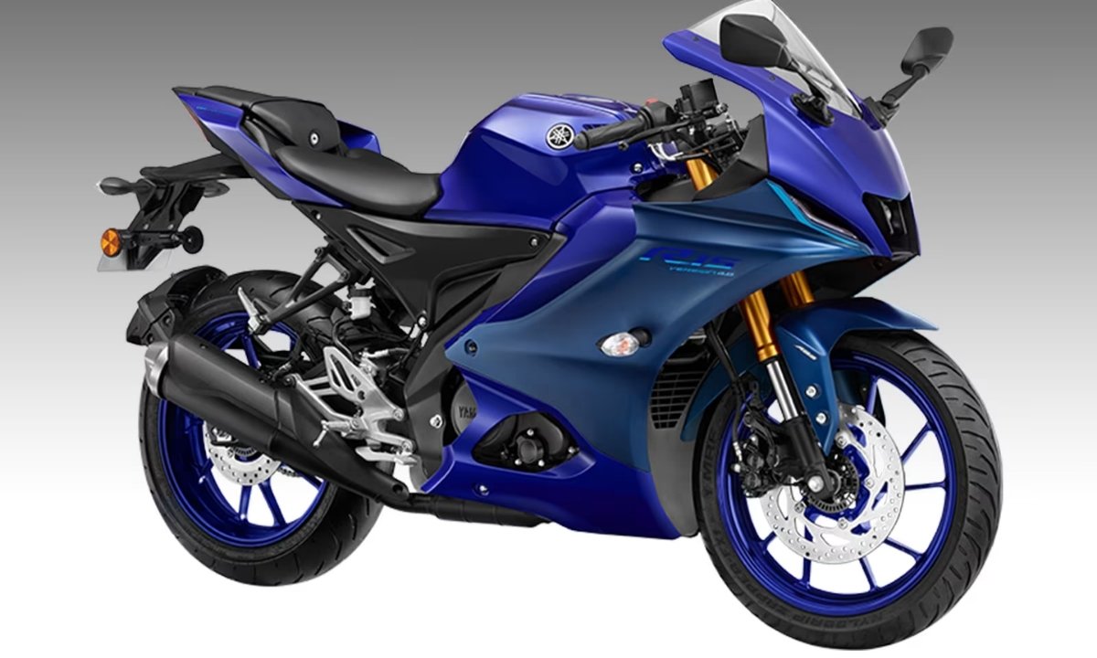 Yamaha R15 V4