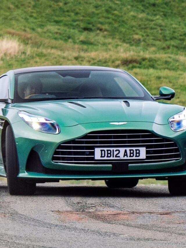 Aston Martin DB12