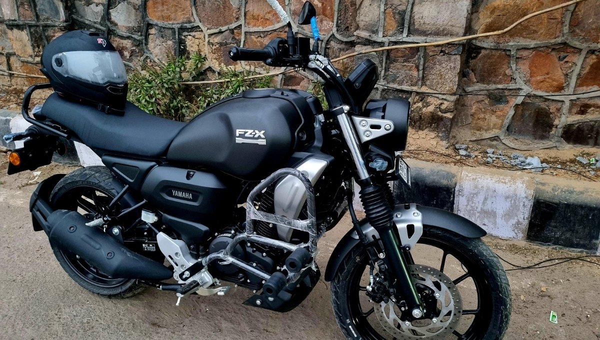Yamaha FZ X